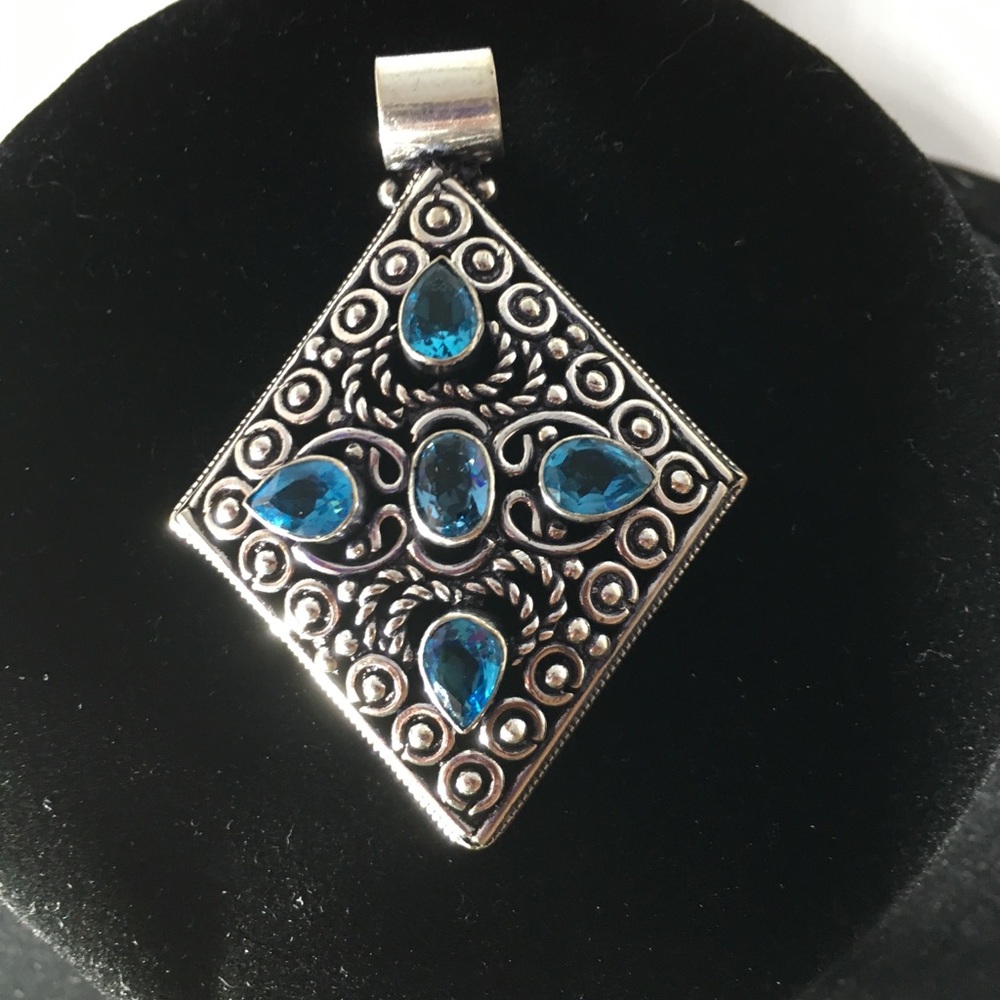 Beautiful Blue Topaz Silver Pendant